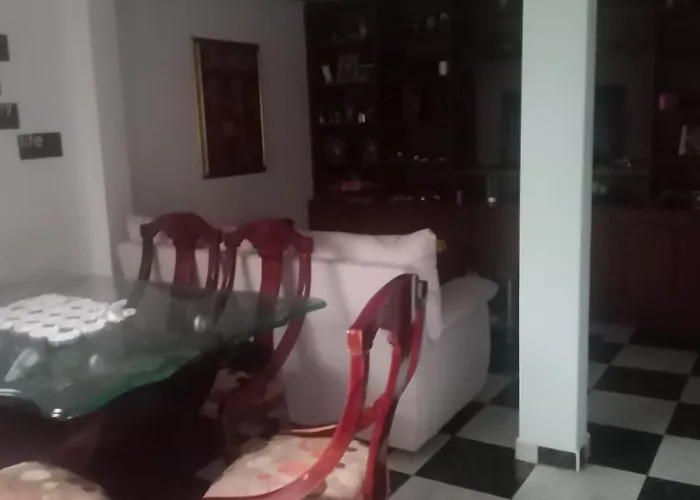 Casa De Familia Zuniga